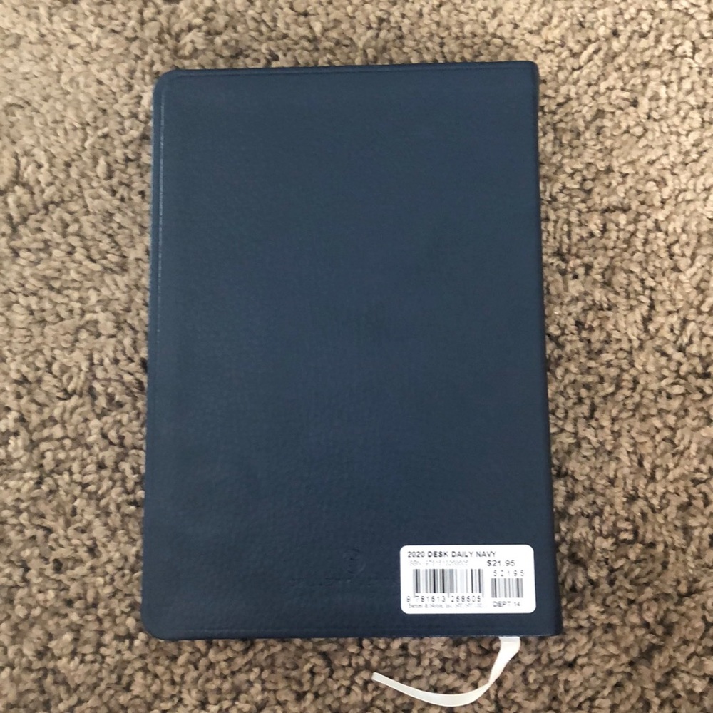 2020 planner - Picture 2 of 3